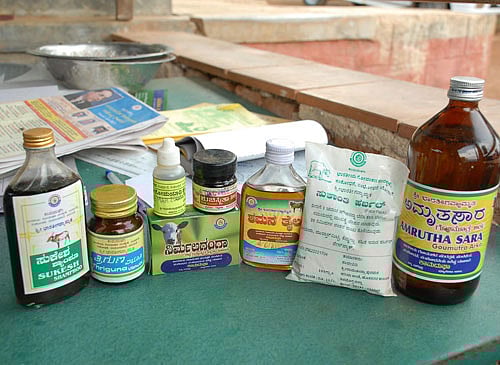 As per 'Aarogya Geeta', a detailed advisory published on the official website of the Board, 'panchagavya' (gaumutra- cow urine) treatment is the best medicine in the whole world for women to get naturally glowing skin.