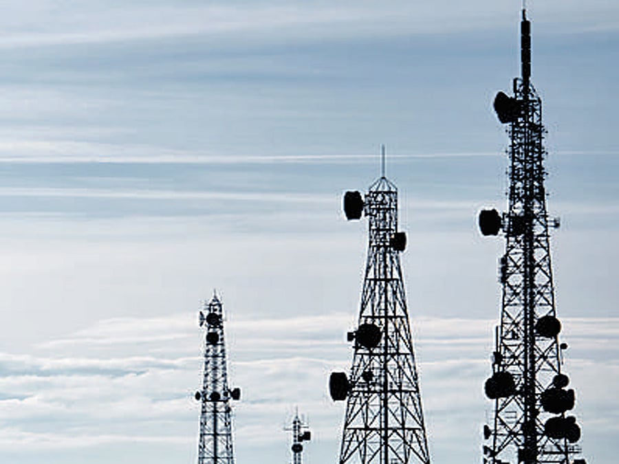 DoT to work on new telecom policy from April 2017
