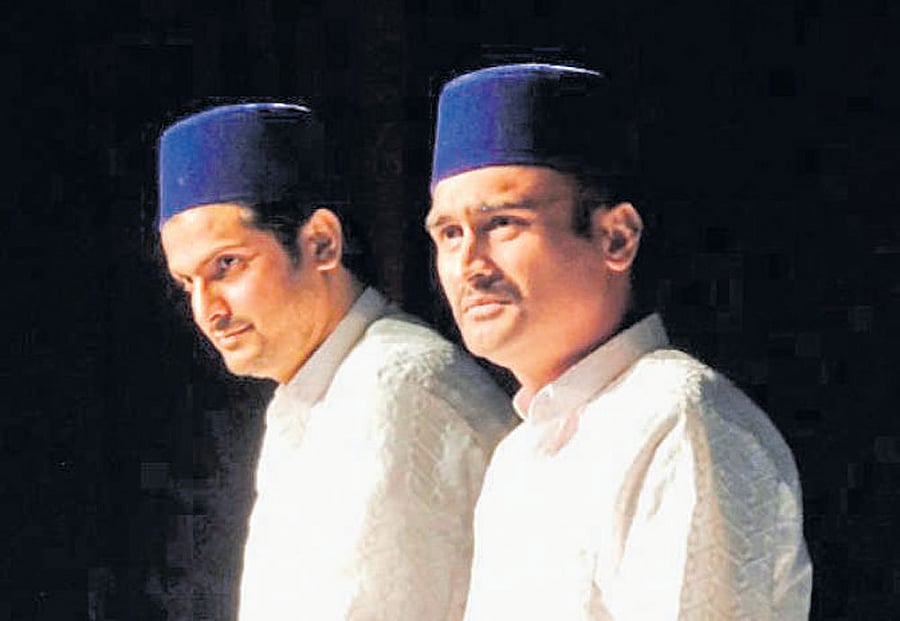 storytellers Nadeem Shah Suhrawardy and Shankar Musafir.