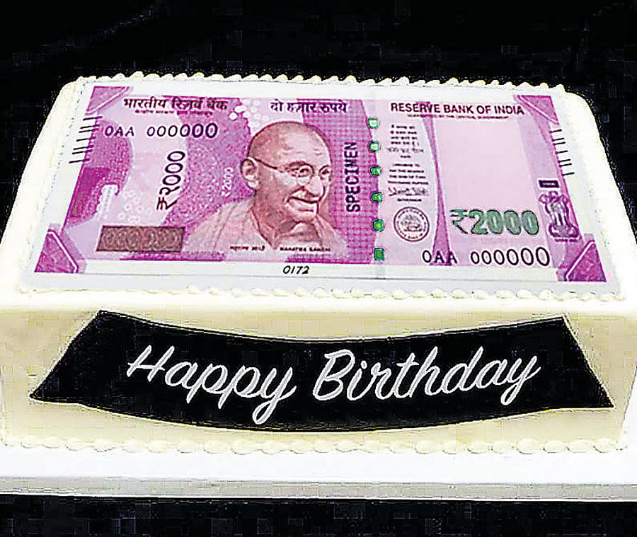 A cake themed on the Rs 2,000 note made by an online bakery in the city.