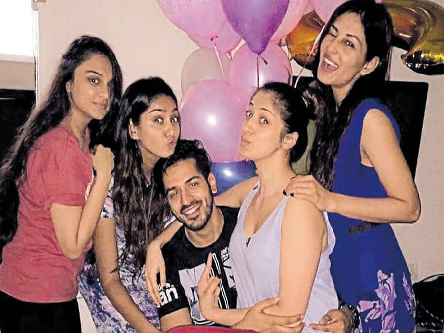 The actor with friends Lakshmi Raai, Rohan Gandotra, Sana and Jeena.