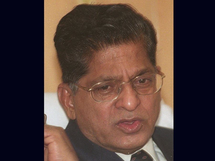 Justice P Vishwanath Shetty