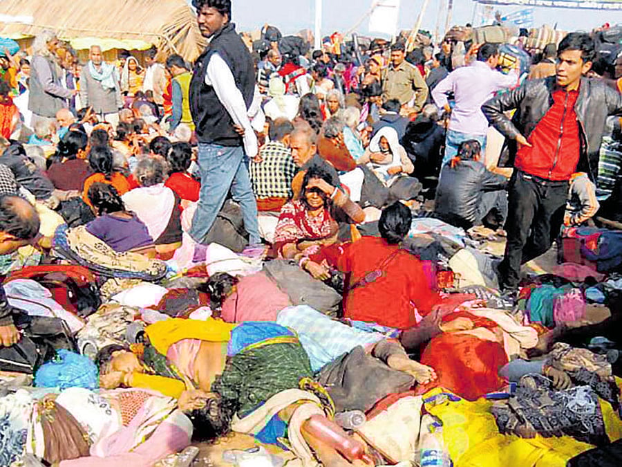 Chaotic scene after a stampede at a jetty at Kachuebria in West Bengal's South 24 Parganas district on Sunday. PTI
