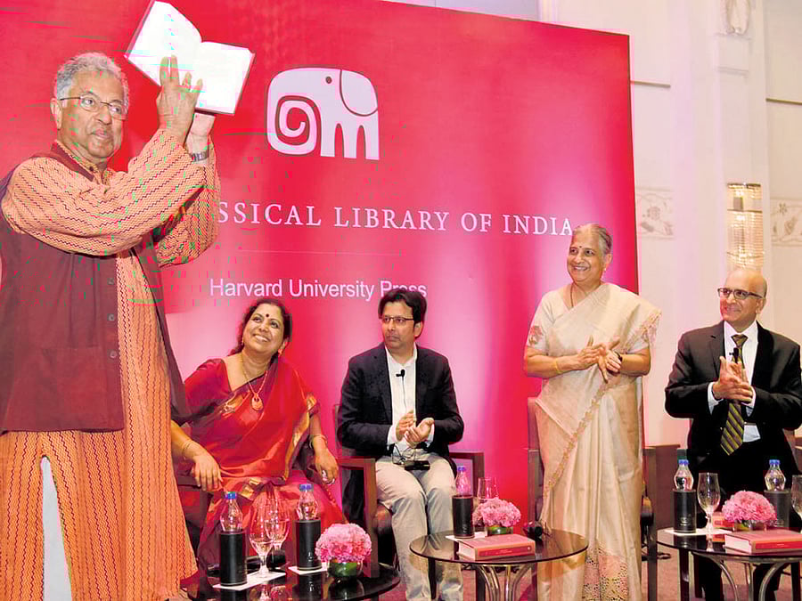 Playwright Girish Karnad releases 'The Life of Harishchandra', English translation of Raghavanka's epic 'Harischandra Kavya' on Monday. Translator Vanamala Vishwanath, member of the library's editorial board Sunil Sharma, Infosys Foundation chairperson Sudha Murty and member of the library oversight committee Parimal Patil look on. DH PHOTO