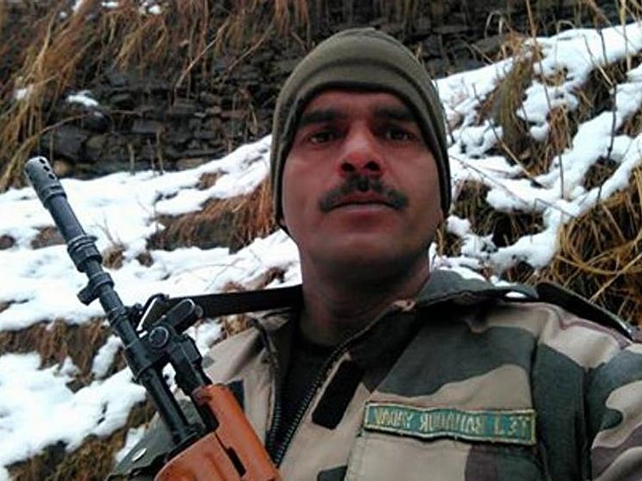 It also directed the BSF to produce before it the investigation report and the steps it has taken with regard to allegations levelled by BSF jawan Tej Bahadur Yadav. image courtesy: fb