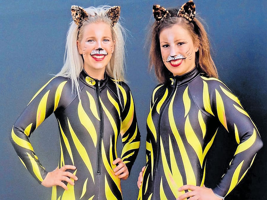 smart Anna Ljugsberg and Victoria Smars.