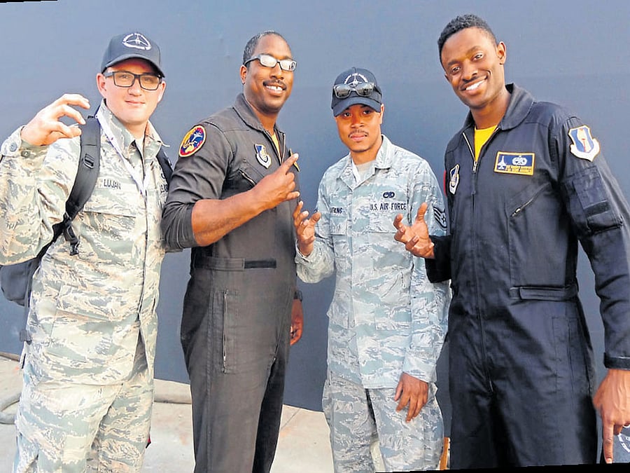 skilled hands Jujan, Baron, Watkins and Roddricks of F-16.