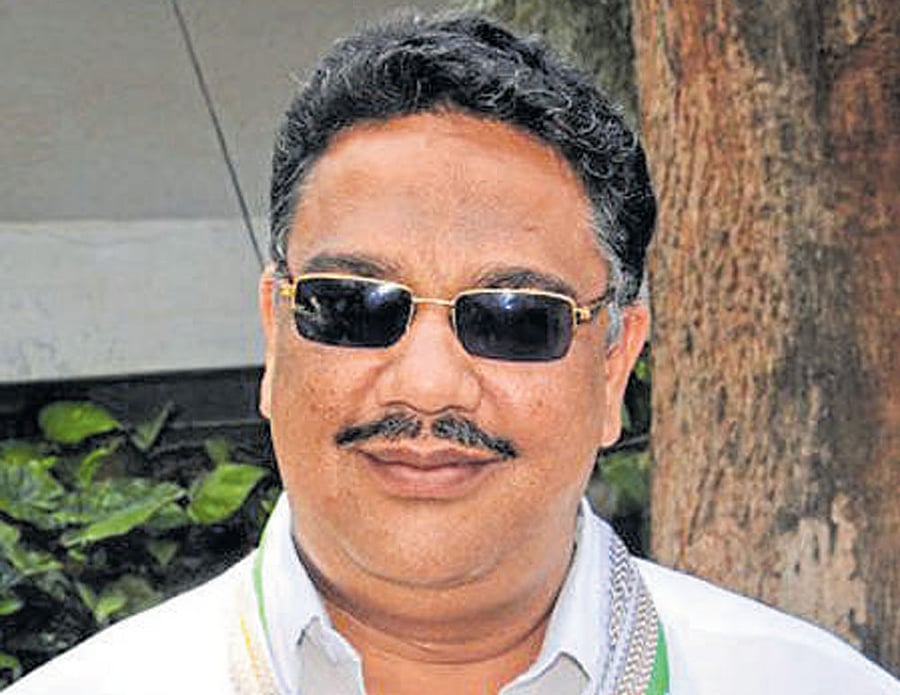 Primary and secondary education minister Tanveer Sait. DH file photo