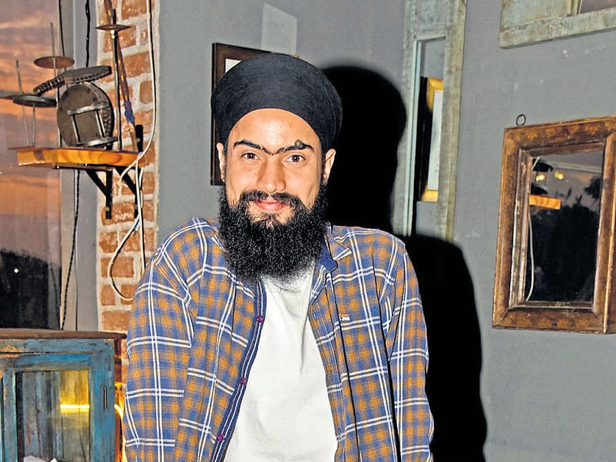 indie artiste Saby Singh. DH PHOTO BY S K DINESH