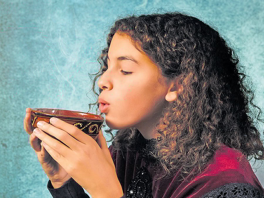 Researchers at National University of Singapore (NUS) also discovered that the neuroprotective role of tea consumption on cognitive function is not limited to a particular type of tea - so long as the tea is brewed from tea leaves, such as green, black or oolong tea. File photo