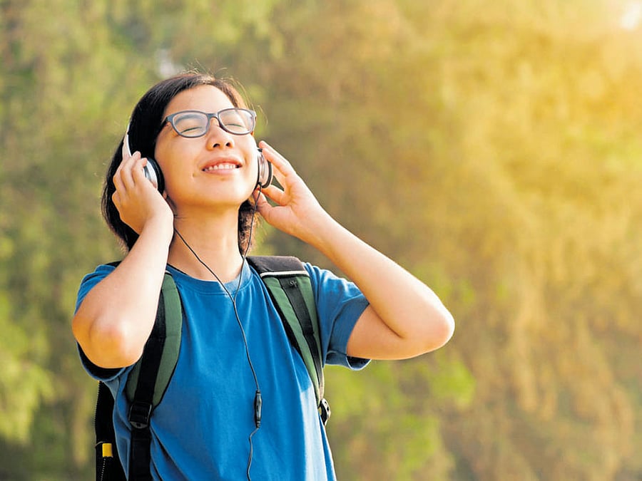 Who can  forget the sound of daddy's scooter entering the compound while you've  waited for him bleary-eyed  all day...