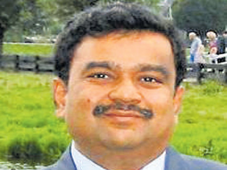 Dr Karthik Vasudevan