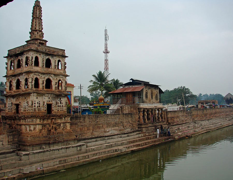 Unique design: The guard tower cum 'deepa sthamba' at Banashankari Temple, Bagalkot district; (right) the temple's facade. Photos by Author