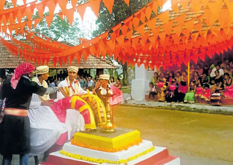 kudure aata' performers