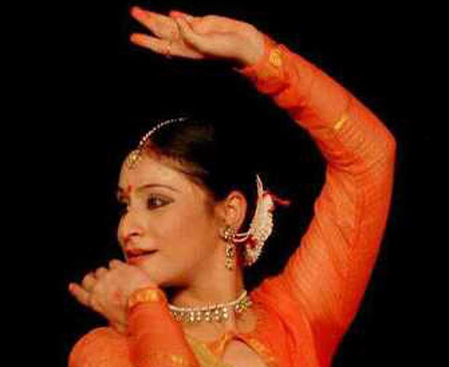 In a foreign land: Sakshi Kumar