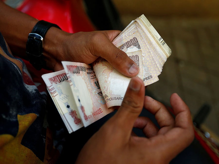 The government had set December 30 deadline for exchanging junked notes barring some exigencies for which the window was open till March 31 only with RBI. Press Trust of India file photo