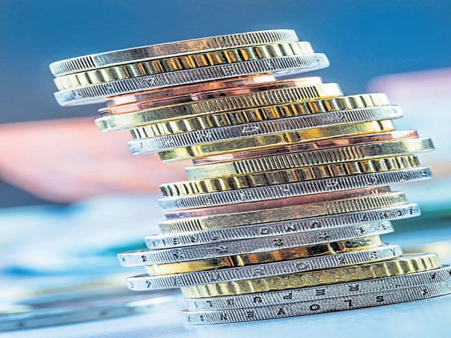 Credit growth hits all-time low in FY17