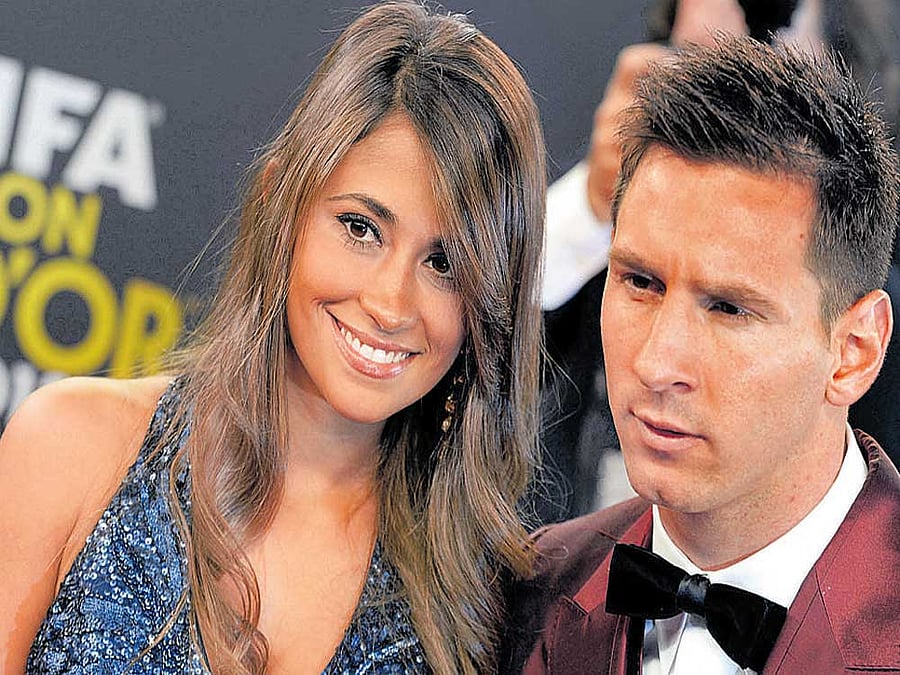 Superstar footballer Lionel Messi will wed Antonella Roccuzzo in a lavish ceremony on Friday.