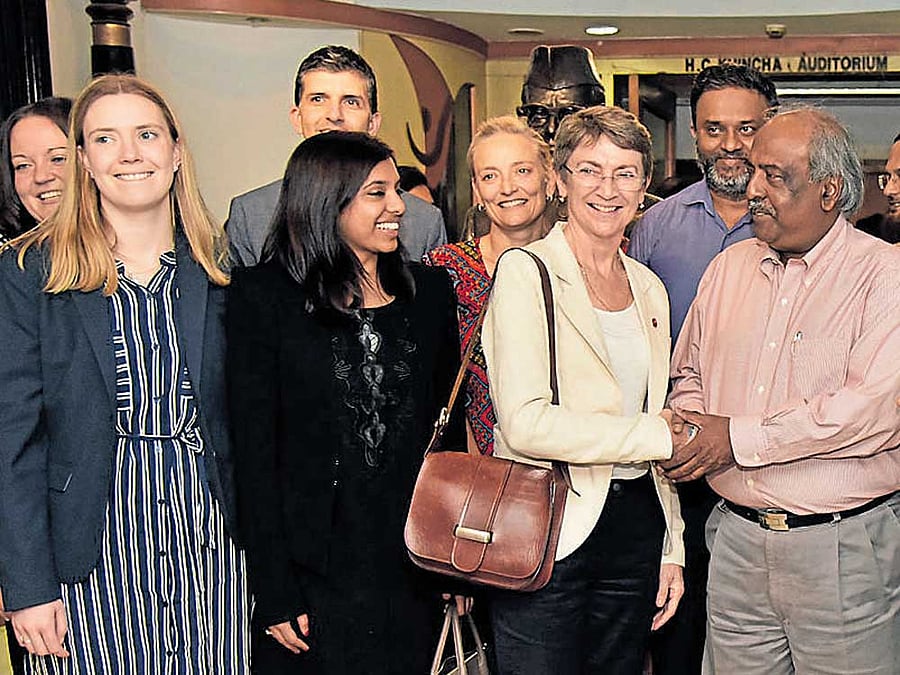 (Fourth from left) B.PAC secretary K Jairaj greets Australian MLC Sally Talbot, at  an interactive session at Bharatiya Vidya Bhavan on Thursday. MLA N A Haris and others are seen. dh Photo