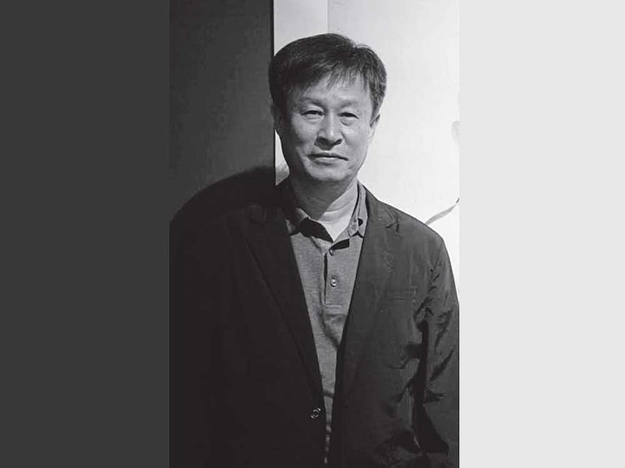 Realistic: Artist Kim Ho-Suk