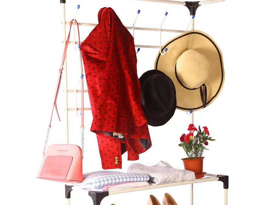 One of the most important aspects of living in a small apartment is to invest in practical furniture.