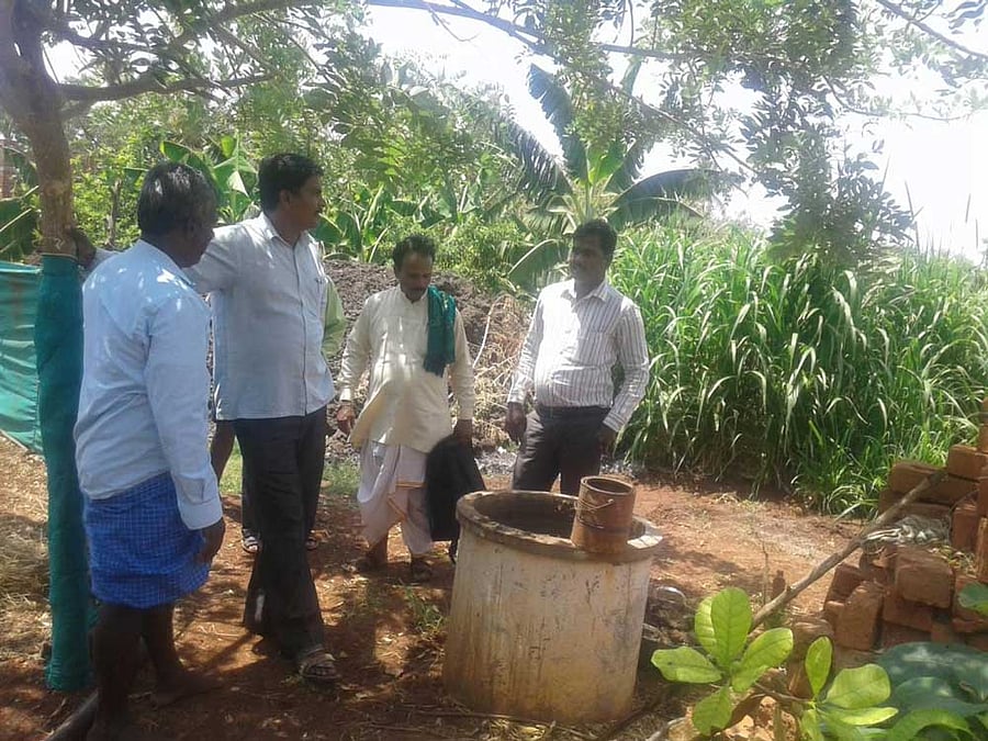 Chemical-free: Farmers getting information about eco-friendly ways of composting.