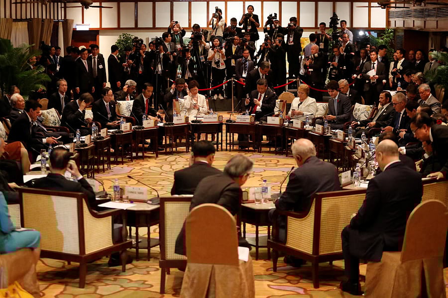Leaders attend the APEC-ASEAN dialogue, on the sidelines of the APEC summit, in Danang, Vietnam November 10, 2017. REUTERS