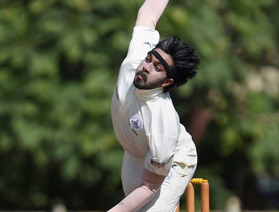 Tamil Nadu's Vijay Shankar in action during the Ranji Trophy match against Mumbai, at MCA in Mumbai. PTI file photo