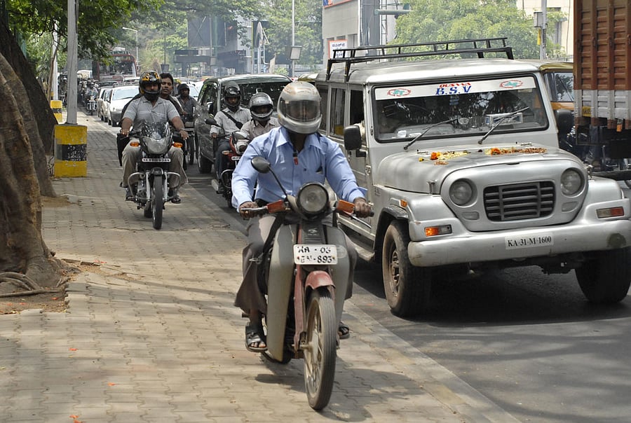 The Bangalore Traffic Police's initiative to show an instructional documentary to traffic offenders has been welcomed by the citizens.