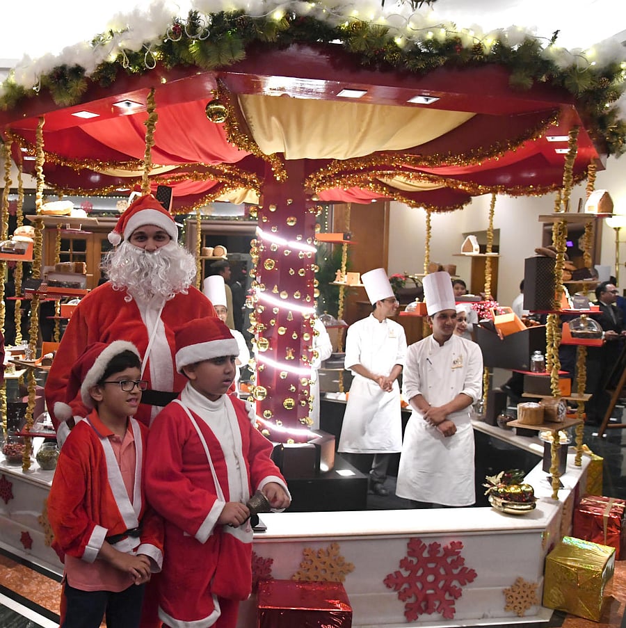 The unveiling of the Christmas Carousel