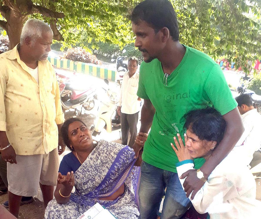 DH file photo. In picture: Family members of a victim of accidental selfie death.