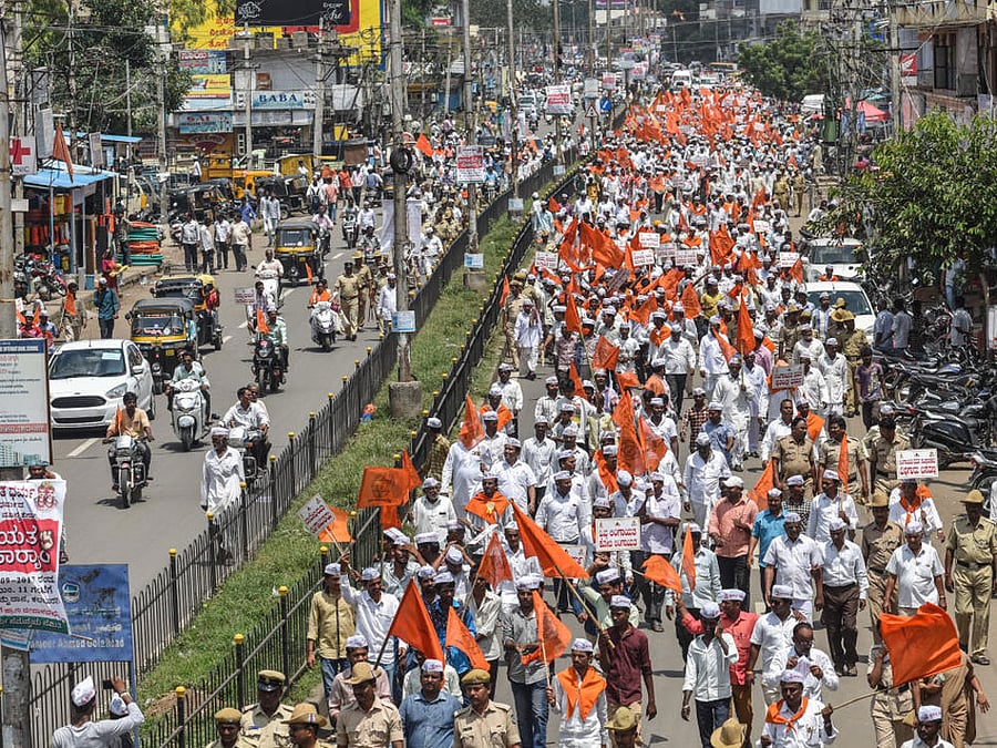 Lingayat religion tag: Panel gets 50 petitions