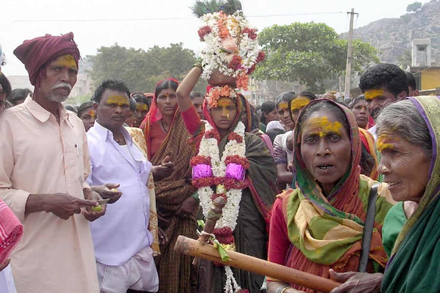 devadasi