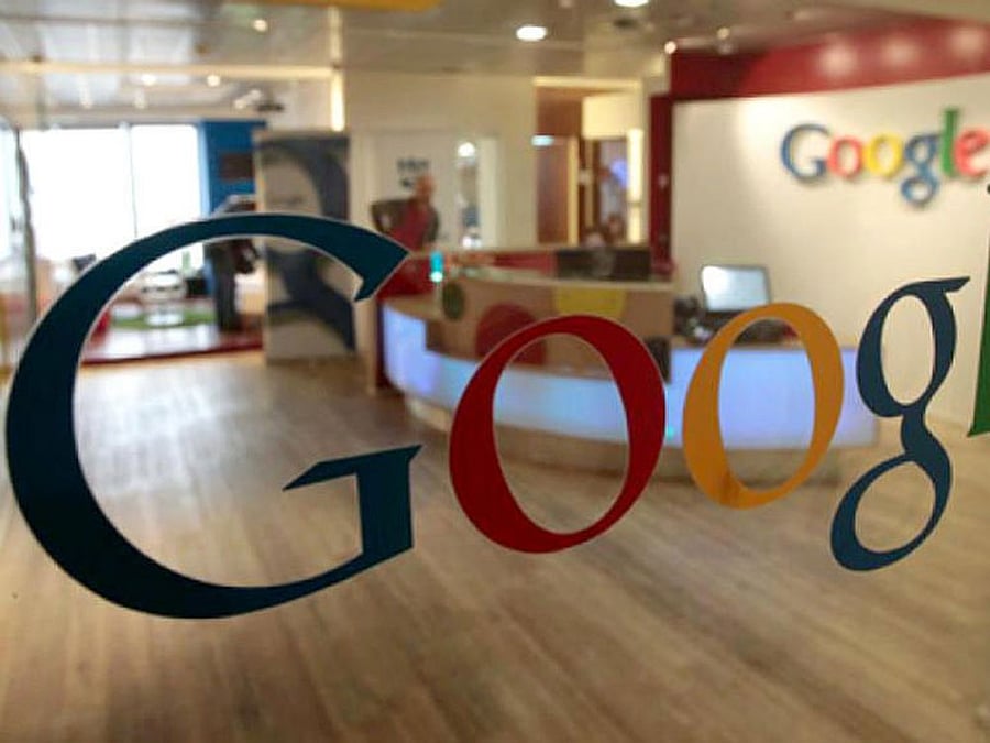 CCI slaps Rs 136 crore penalty on Google