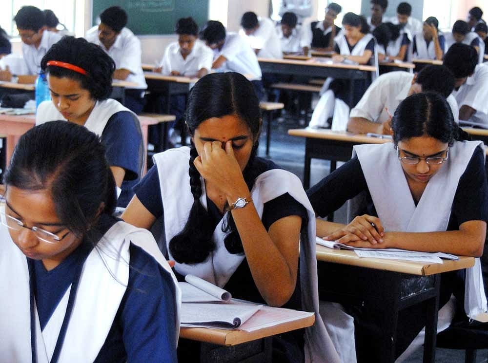 A day before the exams, CBSE notifies rules to provide scribe