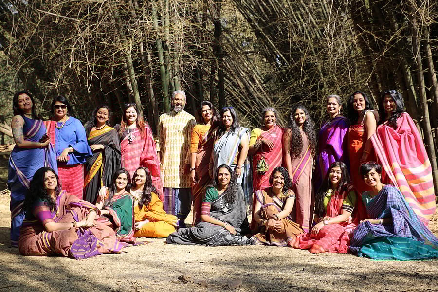 Members of 'Kai Thari'.