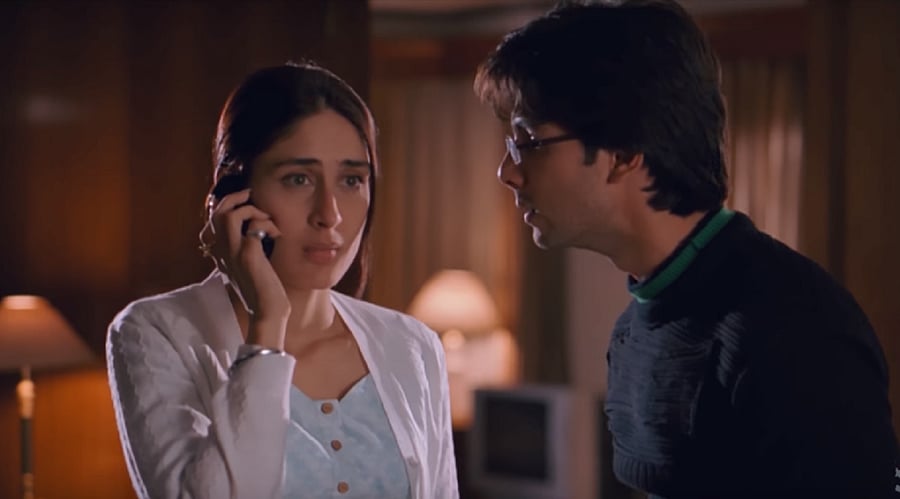 A still from the film 'Jab We Met."