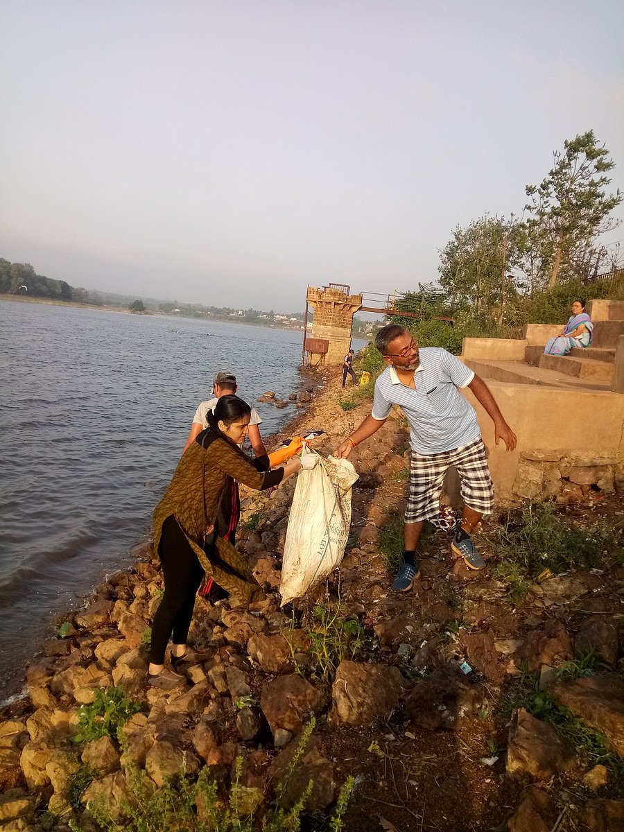 Citizen forums in Hubballi and Dharwad are creating awareness about waste management and eco-friendly living.
