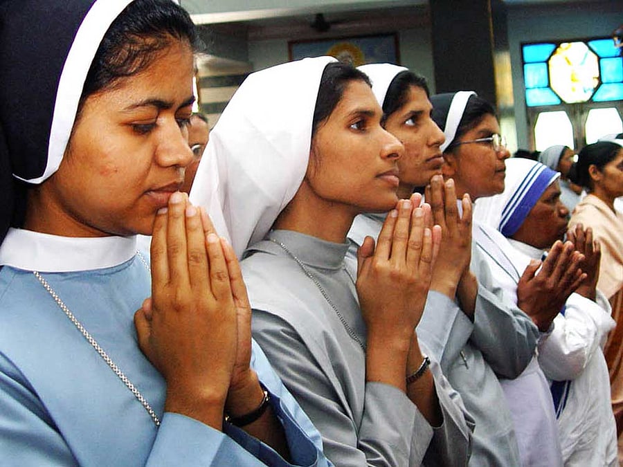 Citing the alleged sexual abuse of a married woman by five priests of a church, women members of a Kerala-based outfit on sought reform of the centuries-old method of the sacrament of confession, saying nuns be allowed to perform the penance for women. DH file photo for representation only