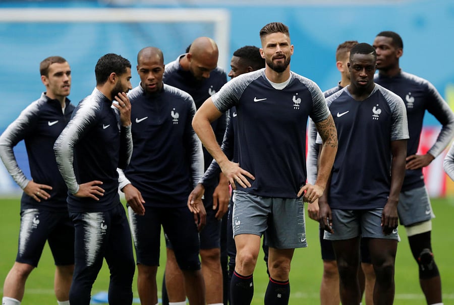 France's Olivier Giroud, Blaise Matuidi and teammates during training. (REUTERS/Henry Romero)