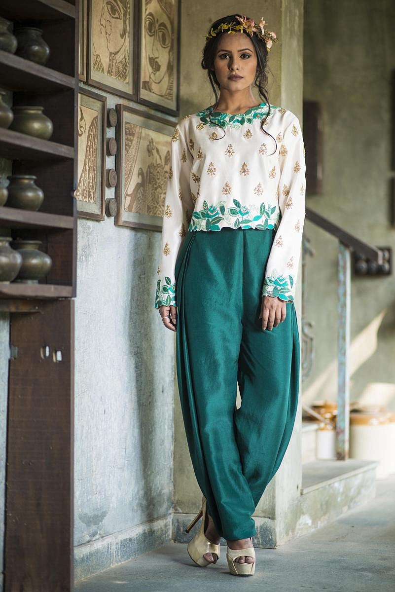 Open Trunk's monsoon collection