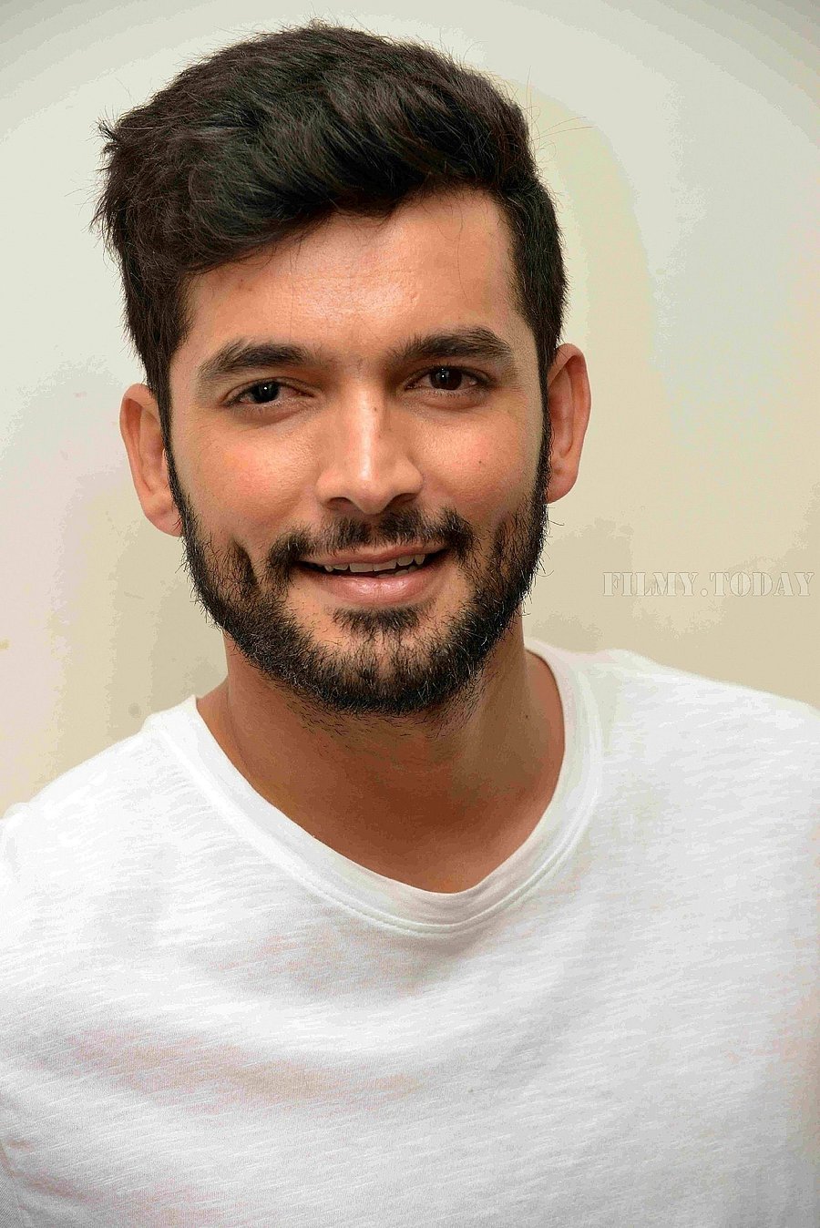  Kannada actor Diganth Manchale