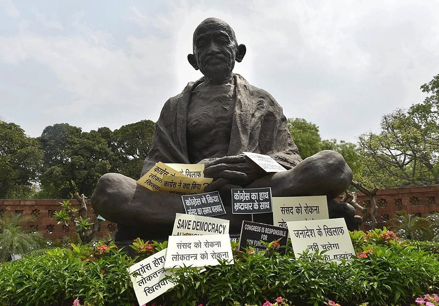  A statue of Mahatma Gandhi. PTI file photo
