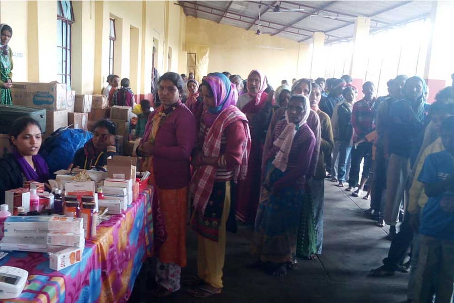 Meanwhile, 214 victims have registered their names at Sampaje Kallugundi School, of which 78 people are staying at the centre. A total of 28 victims have come to the centre on Sunday.  DH Photo