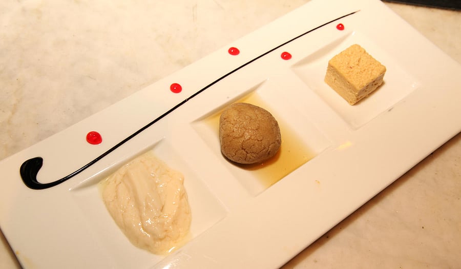 Misti Doi, Rosogolla and Sandesh.