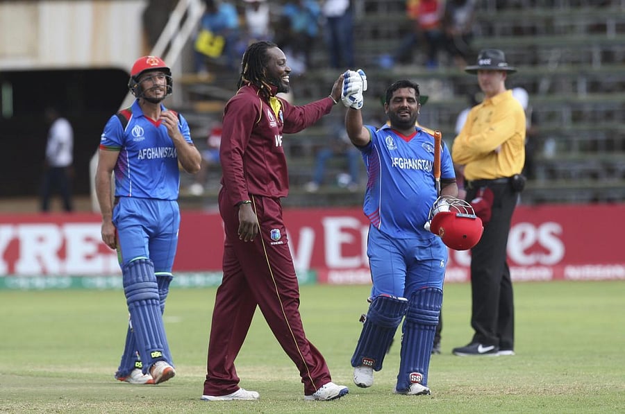 Despite weighing over 90 kilos, Mohammad Shahzad (centre) has hardly allowed his talent to be masked by his bulky frame. PTI