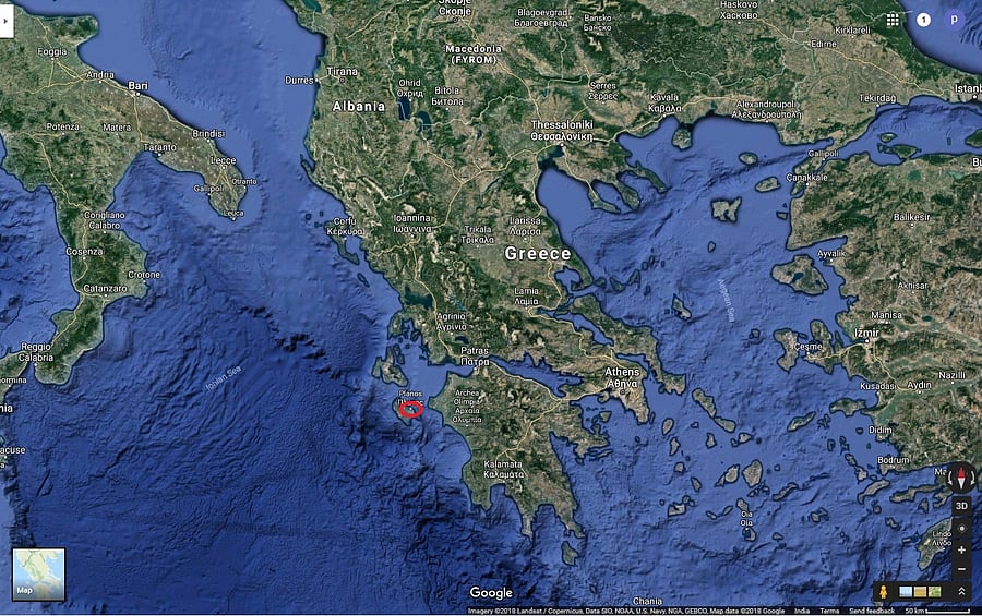 A strong earthquake has shaken the Greek tourist island of Zakynthos in the Ionian Sea.
