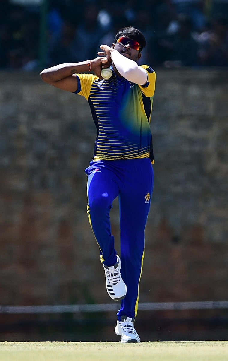 India B off-spinner K Gowtham will look to continue his good form in the Deodhar Trophy final against India C. DH File Photo