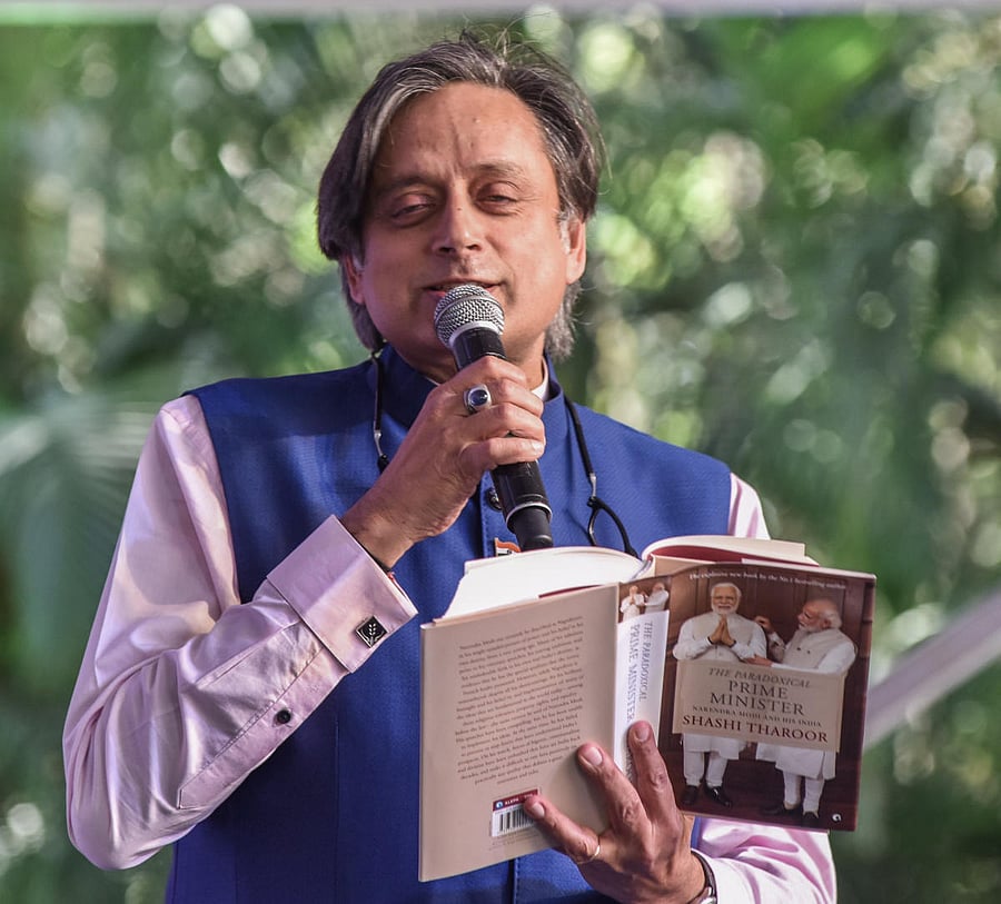 Shashi Tharoor speaks at the Bangalore Literature Festival on Sunday. DH Photo/S K Dinesh