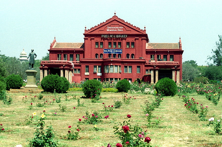 The State Central Library housed in Sheshadri Iyer Memorial Hall at Cubbon Park, established in 1915. DH/PV archive photo